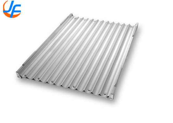 RK Bakeware China Foodservice 42465 Comercial 32 Moldeado acristalado acero aluminizado agrupado Hot Dog Bun Pan