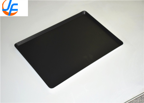 RK Bakeware China Foodservic 4801 Tamaño completo 16 Cables de calibre en borde Aluminio Perforado Pantalla de horneado