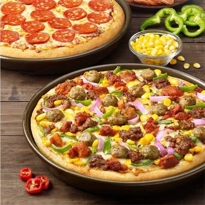 Rk Bakeware China Rectángulo de capa dura perforada con corteza delgada de aluminio Pizza molde