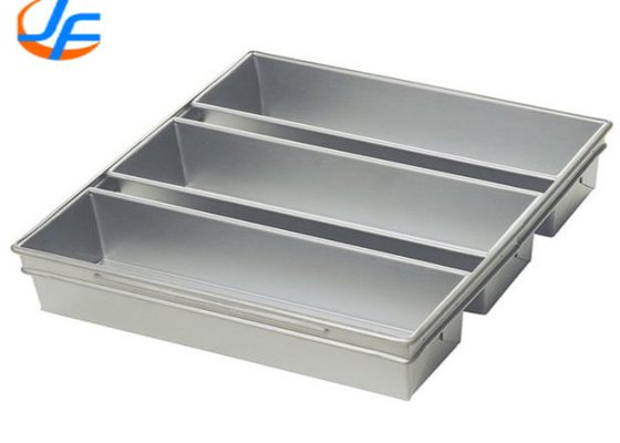 RK Bakeware China Foodservice NSF Telfon Nonstick 4 correa Pullman Aluminizado Panecillo de pan / Panecillo de pan de fuego de acero