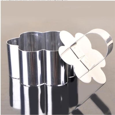 RK Bakeware China Foodservice NSF Mini Cocinar Flower Cake Molde de lata para hornear, divertido SS Pasty Cake Anillo
