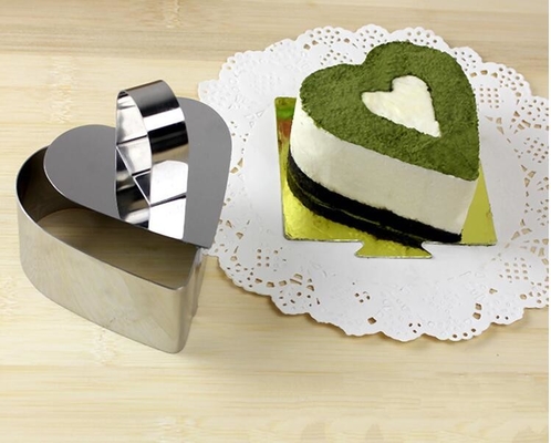 RK Bakeware China Foodservice NSF Acero inoxidable Forma de corazón Mousse Molde de anillo Lamy Molde de pastel de queso