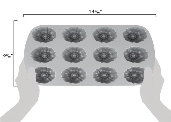 RK Bakeware China Foodservice NSF 12 Compartimiento Bundtlette Panelita de pastel de muffins de aluminio de grado comercial